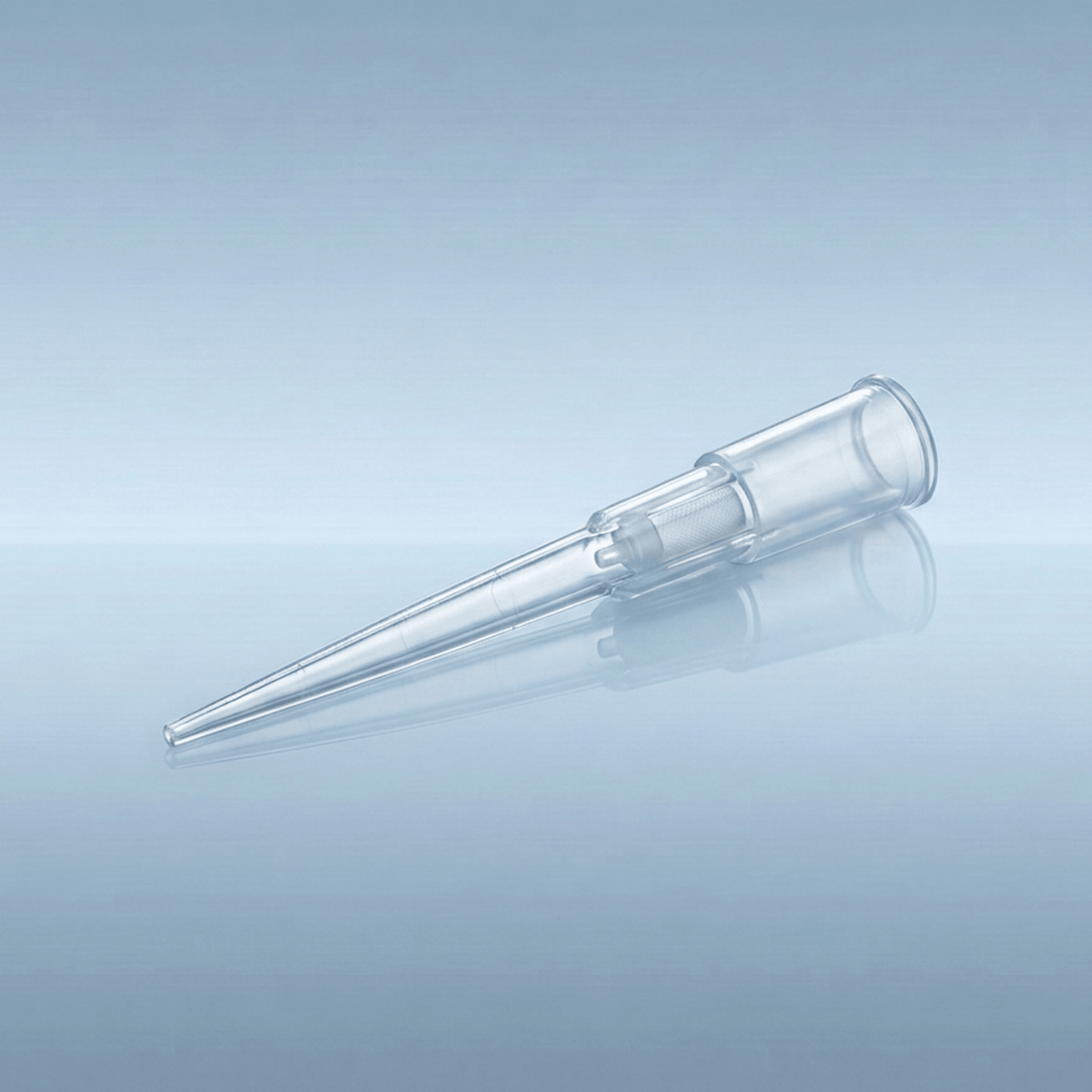 Universal Filter Pipette Tips - 300µL Single Tip Closeup